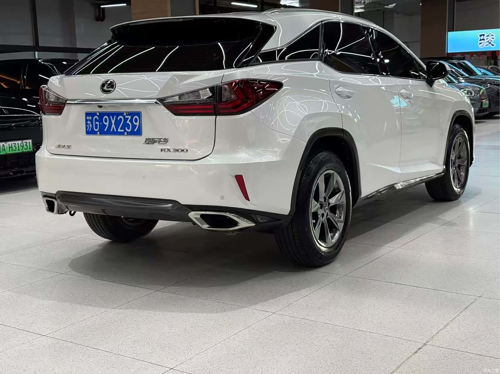 Lexus RX, 2019 10