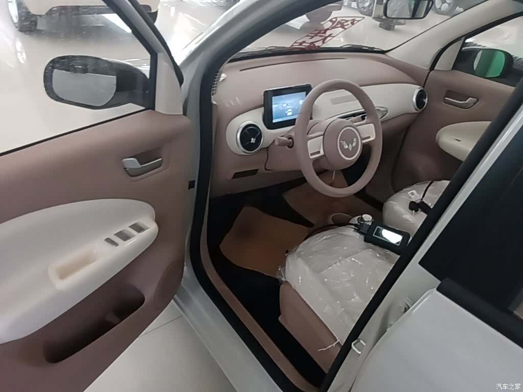 Wuling MINIEV, 2026 16