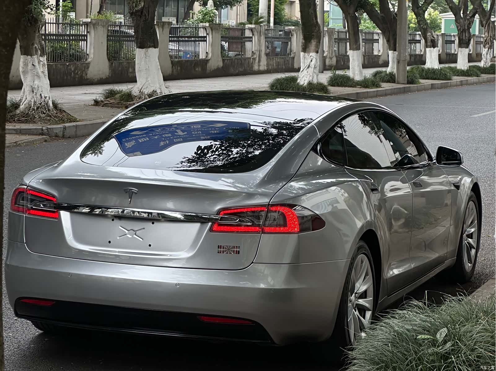 Tesla Model S, 2017 все фото