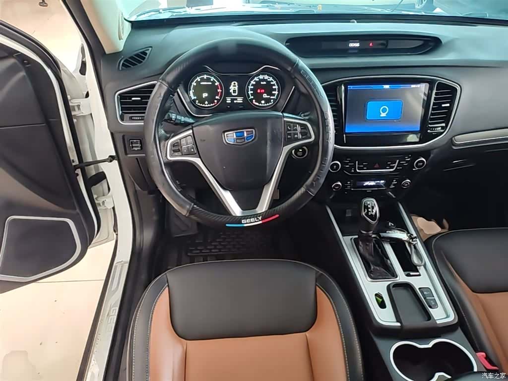 Geely X6, 2017 11