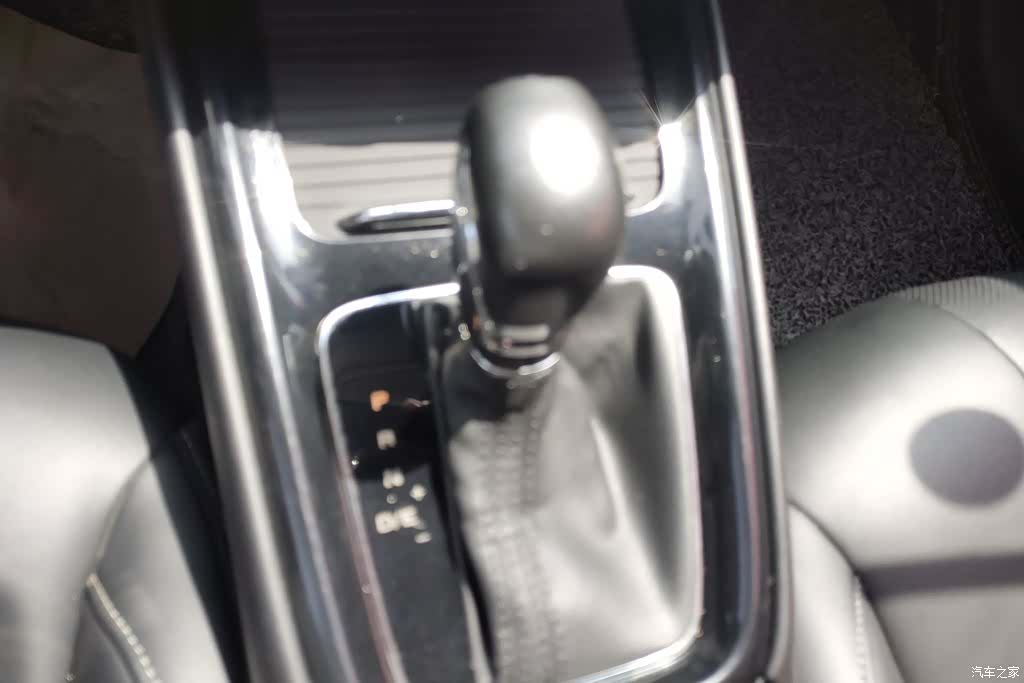 Roewe i5, 2020 16