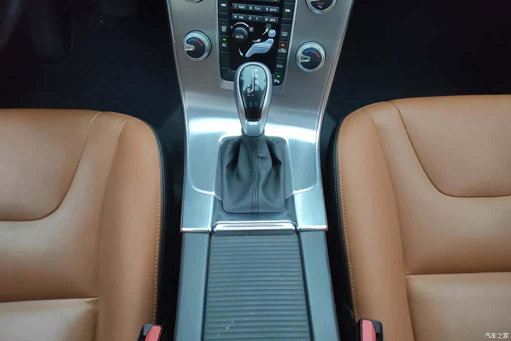 Volvo S60, 2016 16