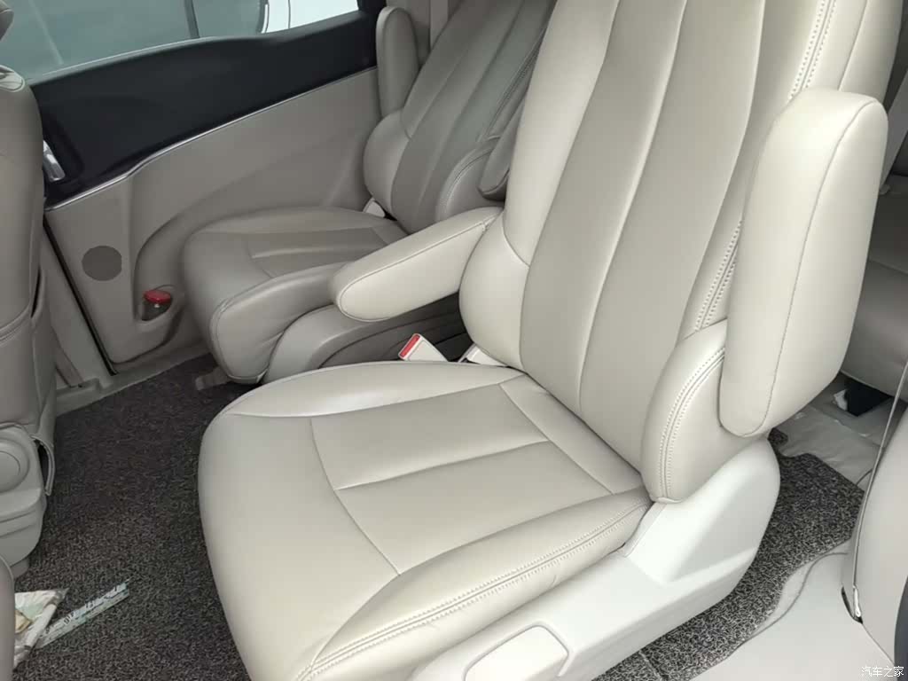 Buick GL8, 2021 17