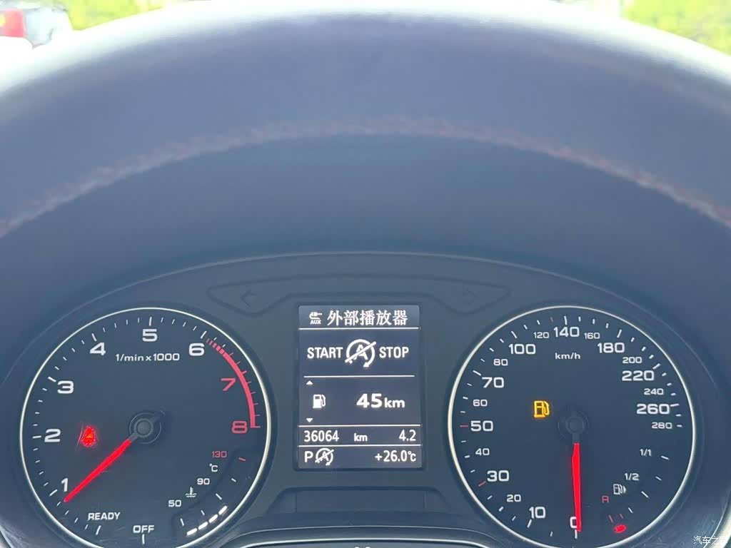 Audi Q2L, 2022 14