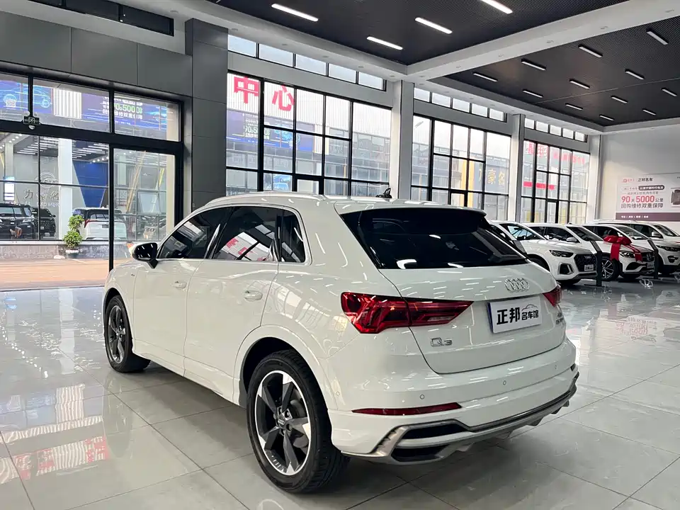 Audi Q3 Audi Q3