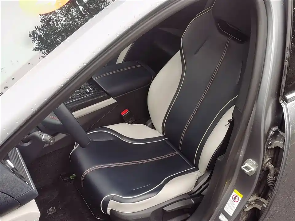 BYD Qin Yuan BYD Qin Yuan