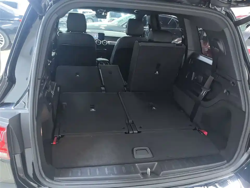 Mercedes-Benz GLB Mercedes-Benz GLB