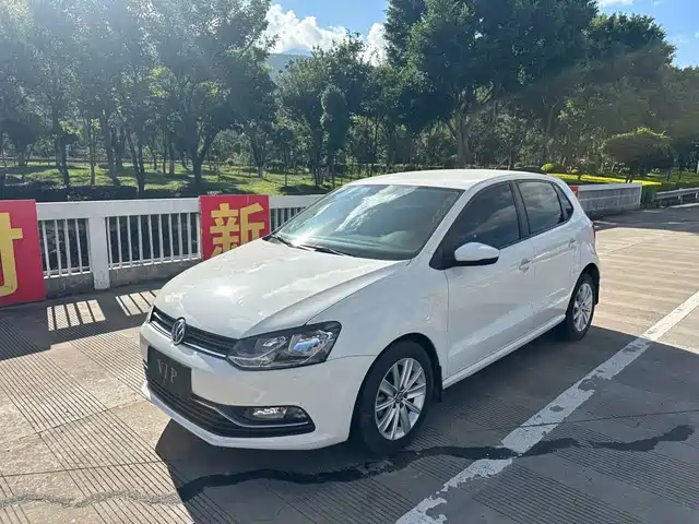 Volkswagen Polo 2015 — купить из Китая под заказ