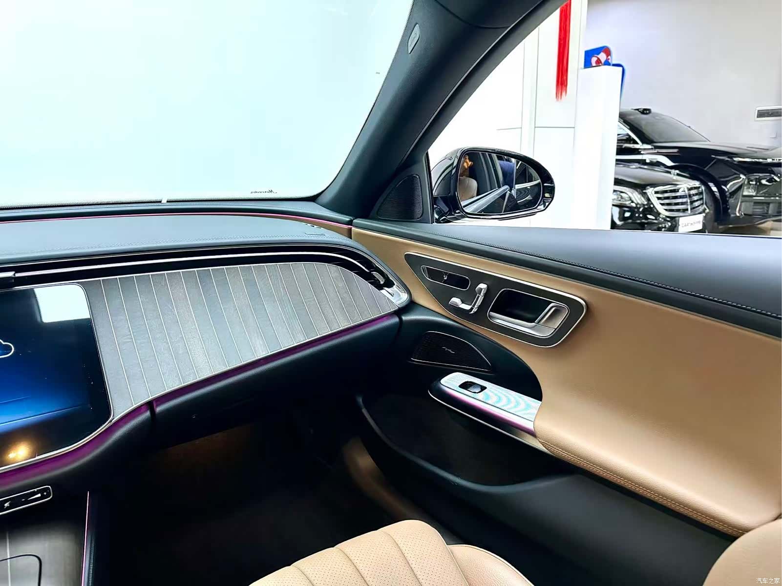 Mercedes-Benz E-Class, 2024 20