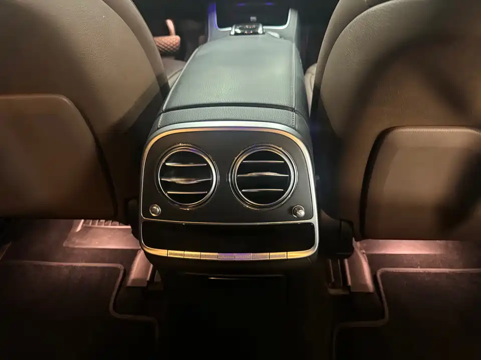Mercedes-Benz S-class Mercedes-Benz S-class