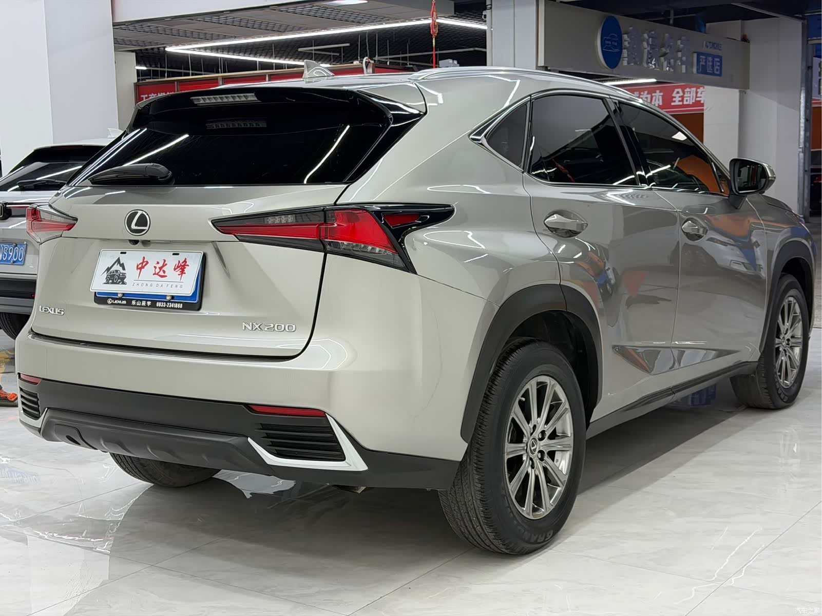 Lexus NX, 2021 14