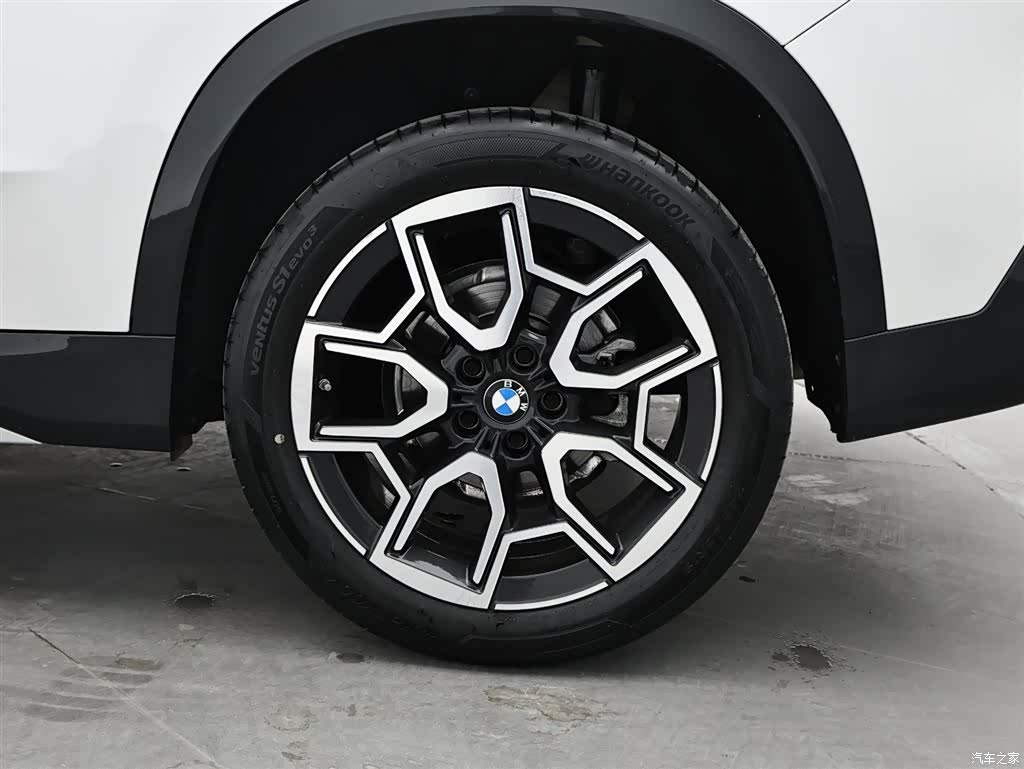 BMW X1, 2024 9