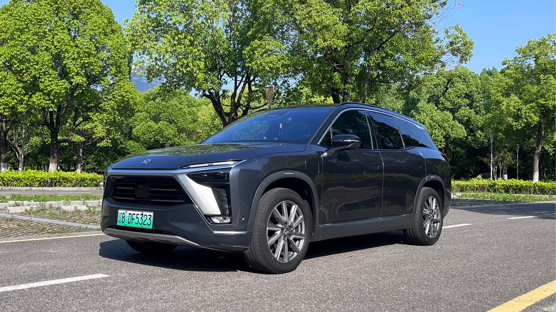 NIO ES8, 2022 1