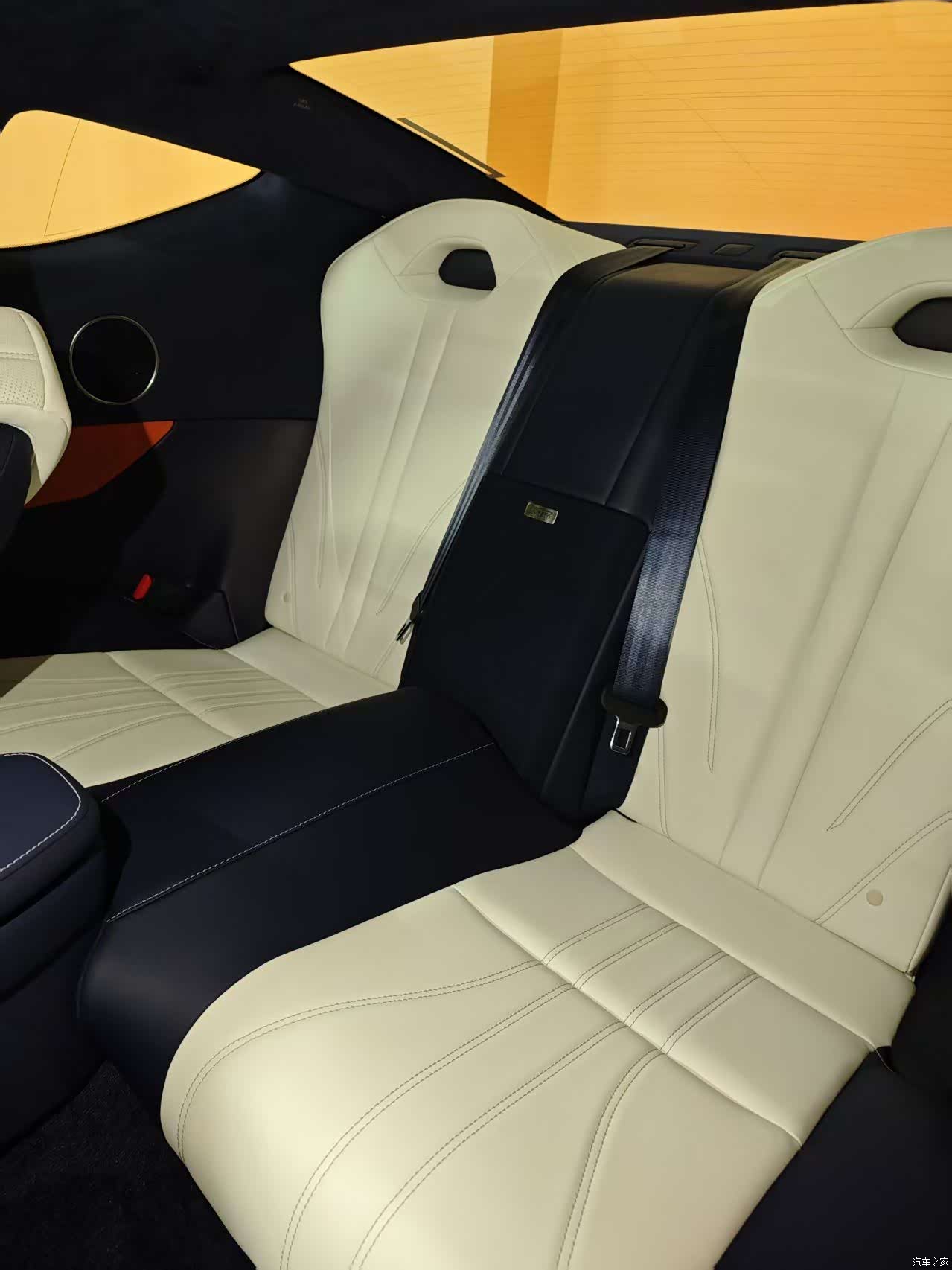 Lexus LC, 2018 12