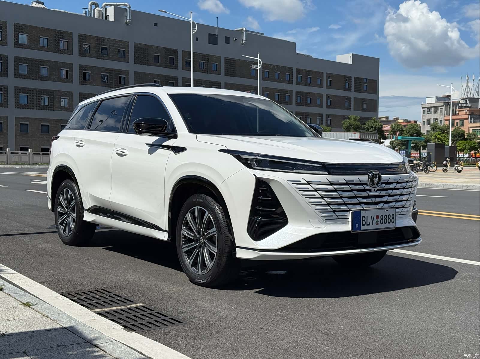 Changan CS75, 2025 3