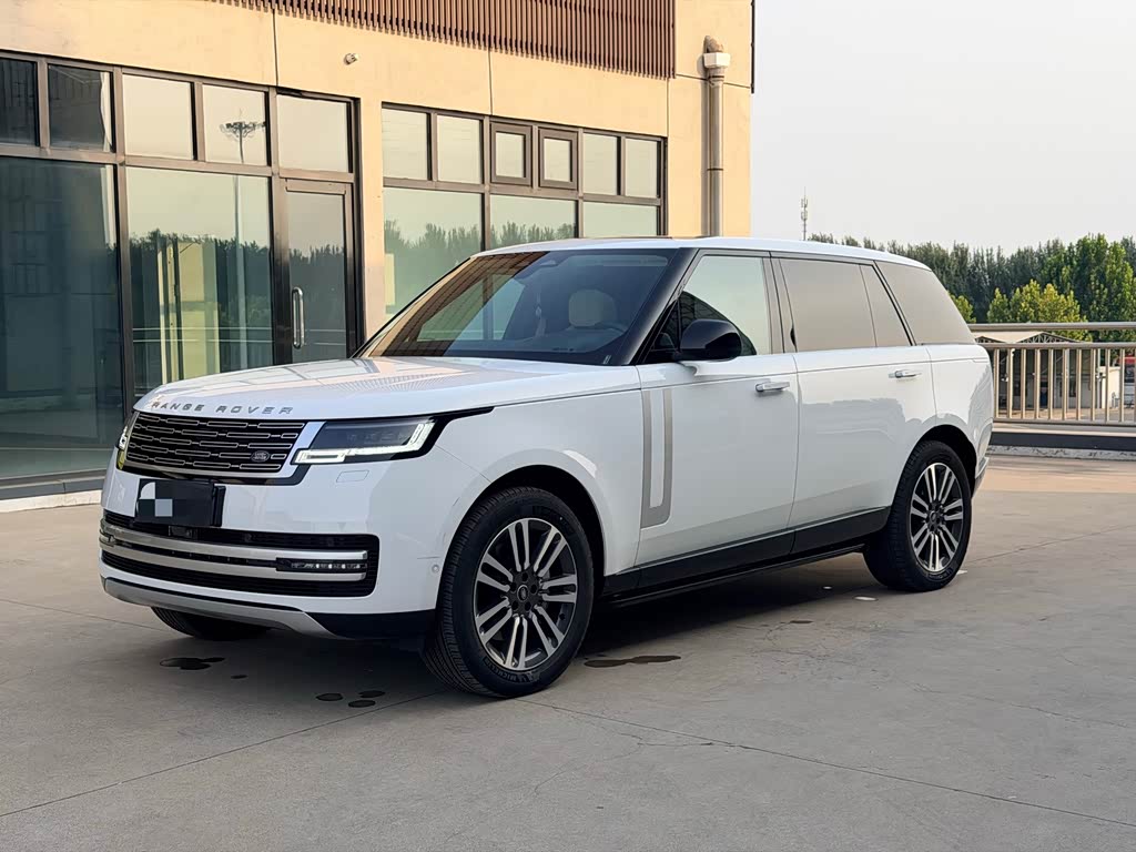 Land Rover Range Rover 2023 3.0 L6 400PS Long Wheelbase