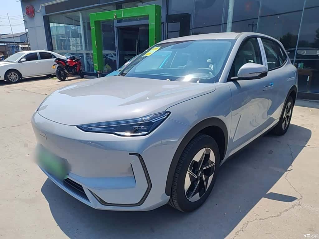 Geely Galaxy E5, 2026 2