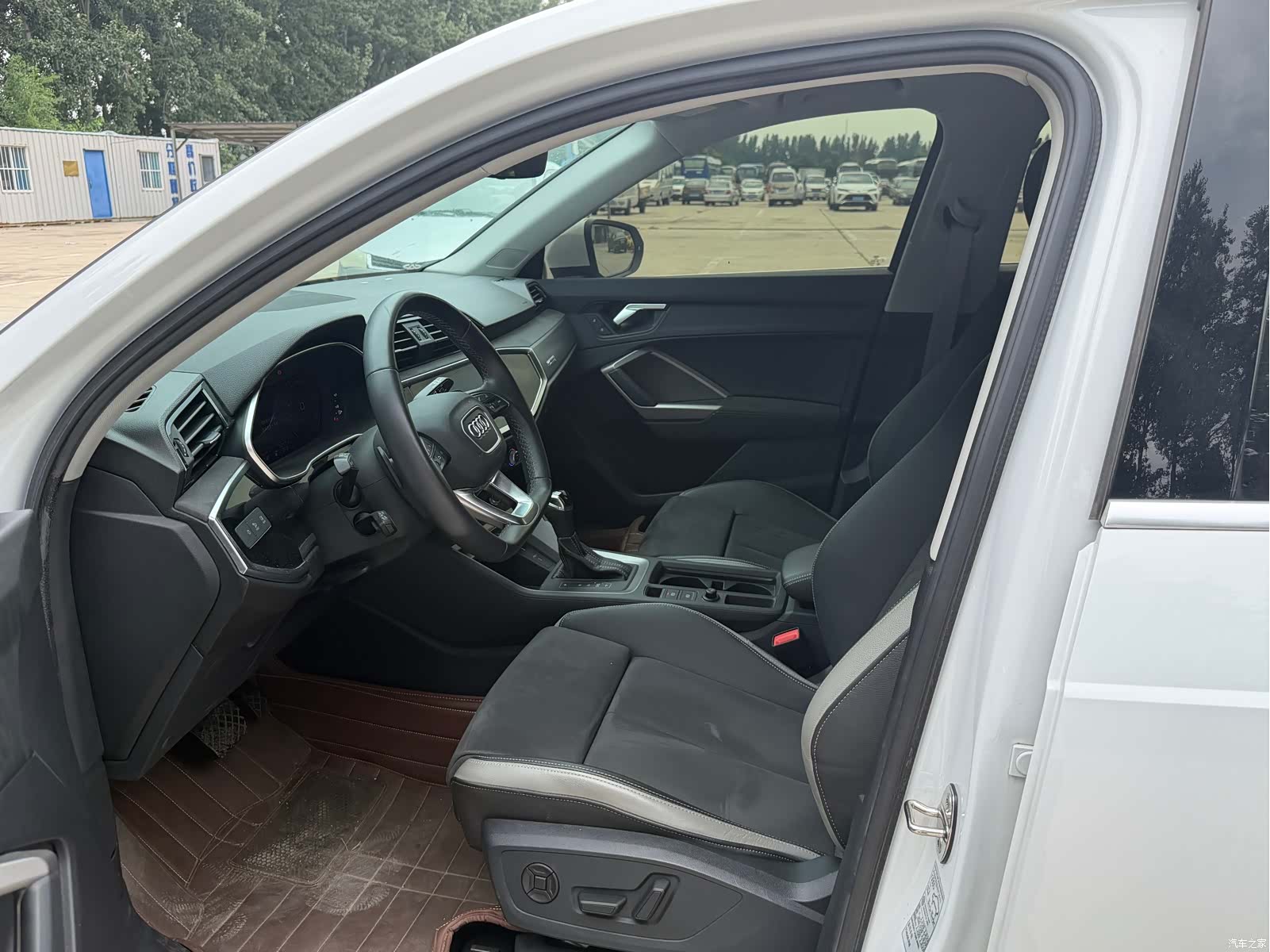 Audi Q3, 2022 7
