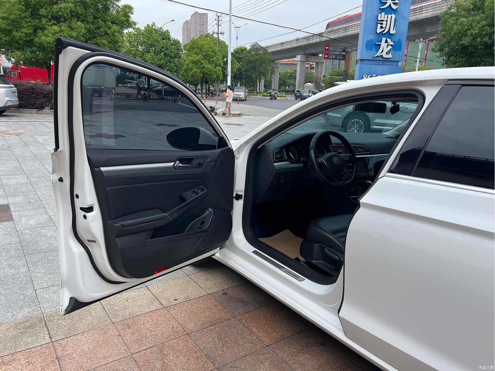 Volkswagen Lamando, 2018 все фото
