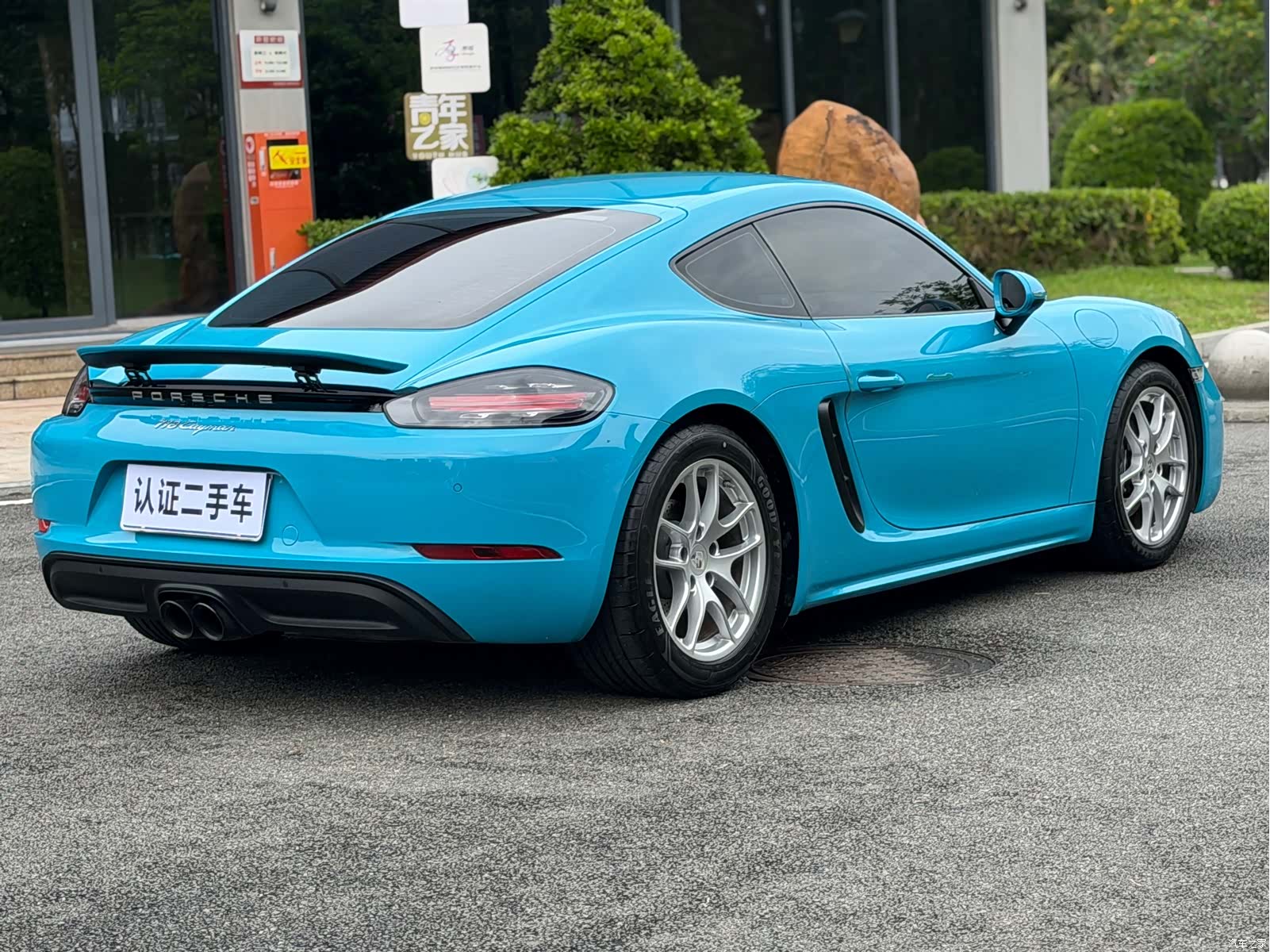 Porsche Cayman, 2018 10