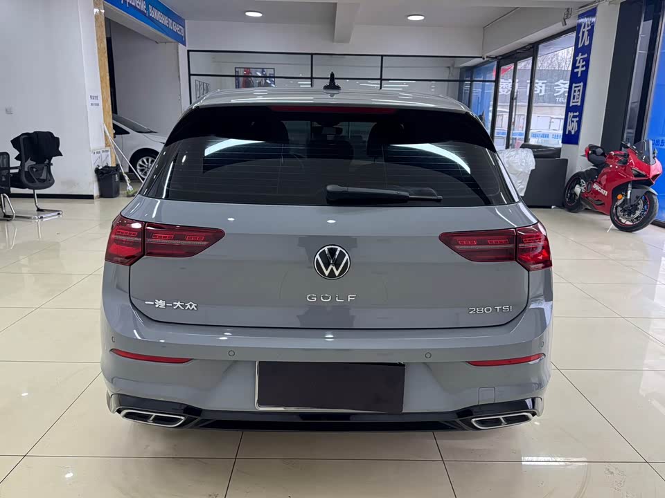 Volkswagen golf