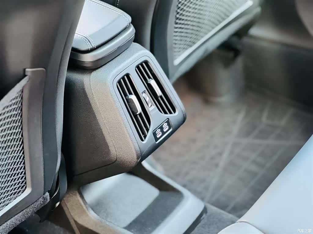 BMW X2, 2025 16