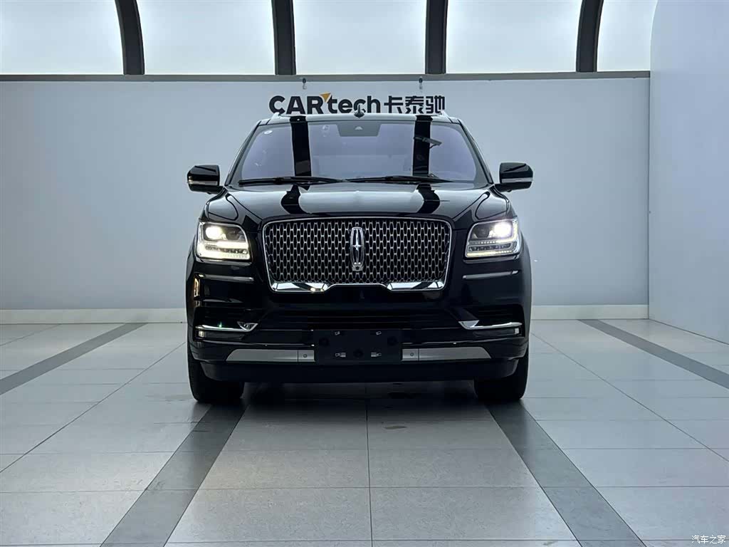 Lincoln Navigator, 2019 2