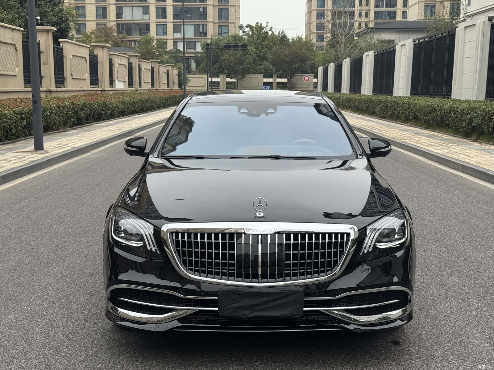 Maybach S-Class, 2017 3