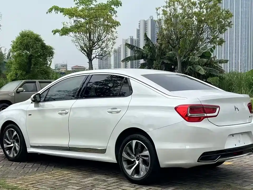 DS 5LS