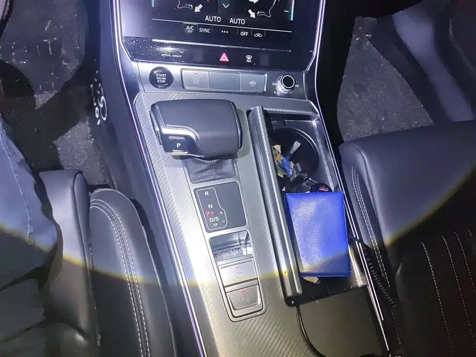 Audi A6L Audi A6L
