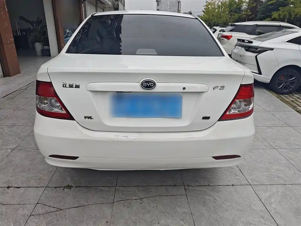 BYD F3
