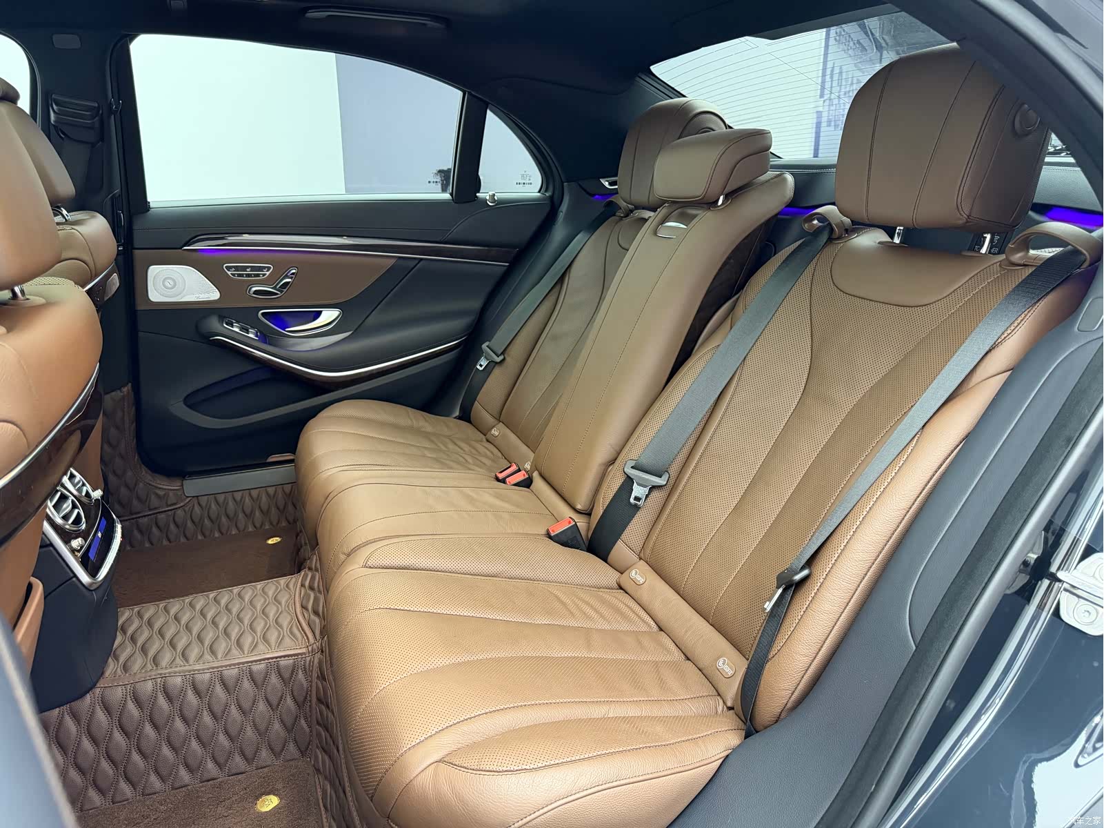 Mercedes-Benz S-Class, 2020 12