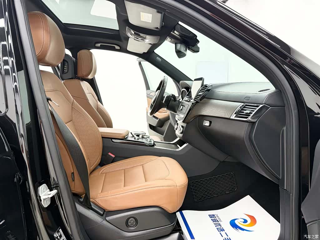 Mercedes-Benz GLS, 2018 6