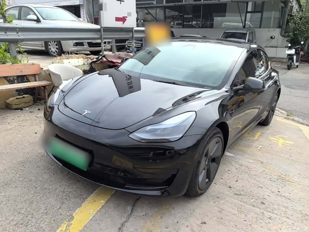 Tesla Model 3, 2021 1