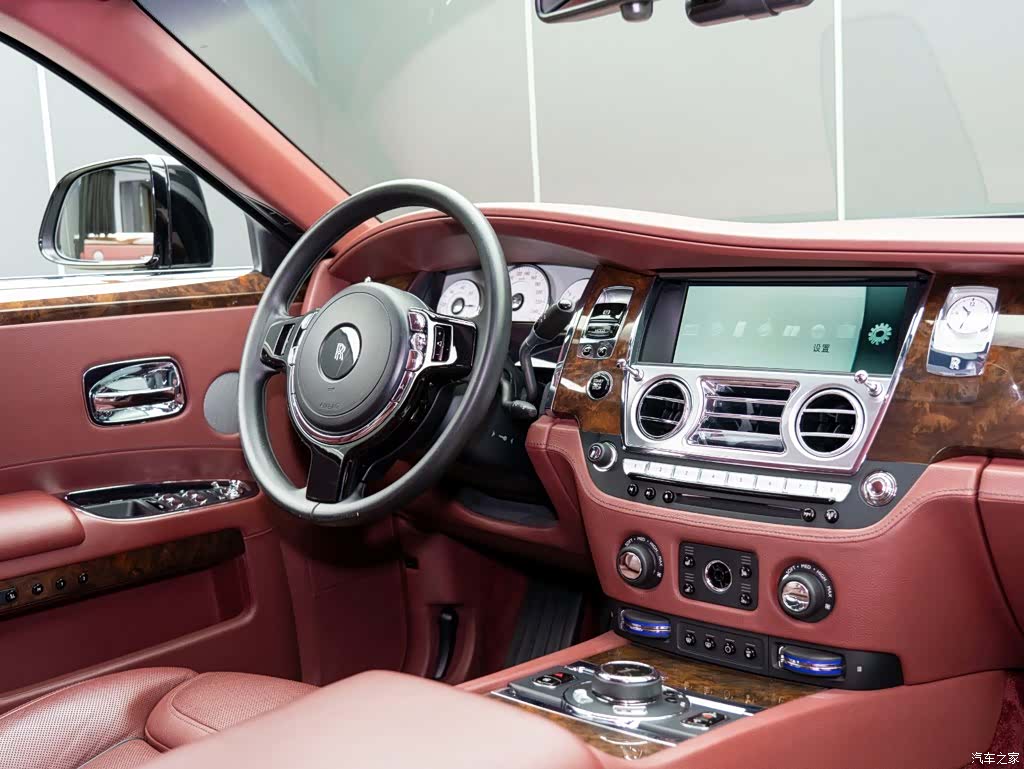 Rolls-Royce Ghost, 2017 14