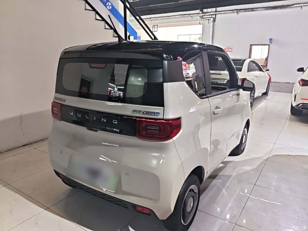 Wuling MINIEV, 2023 7