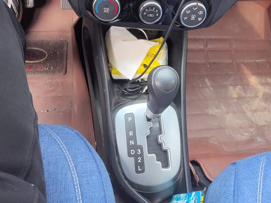 Kia K2 2016, фото 16
