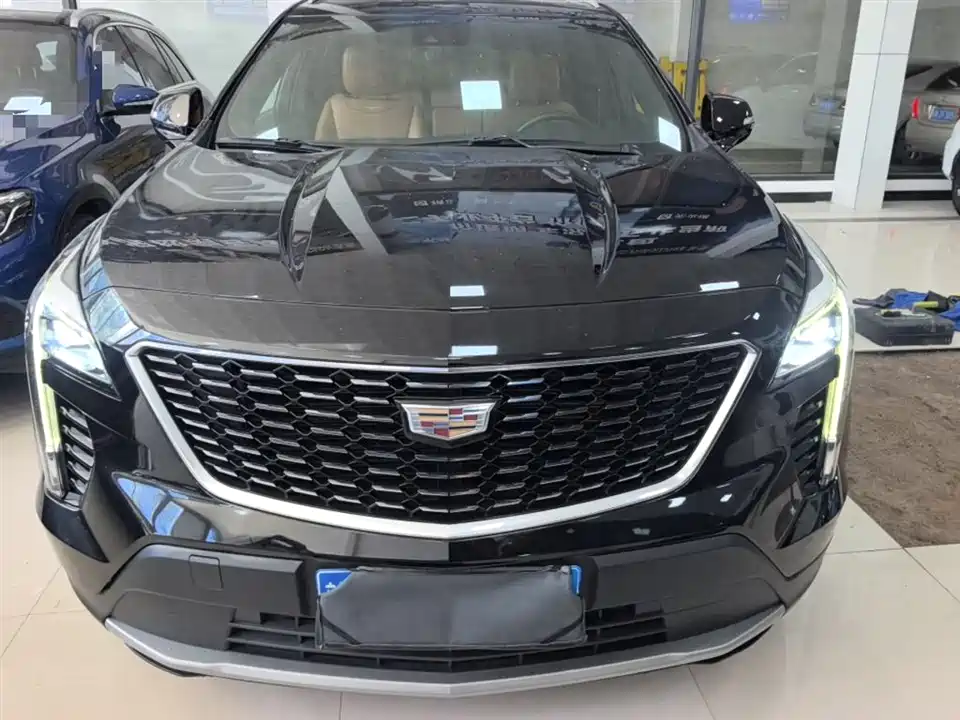 Cadillac XT4