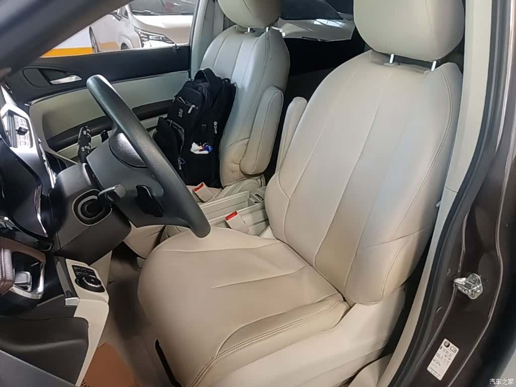 Buick GL8, 2022 15