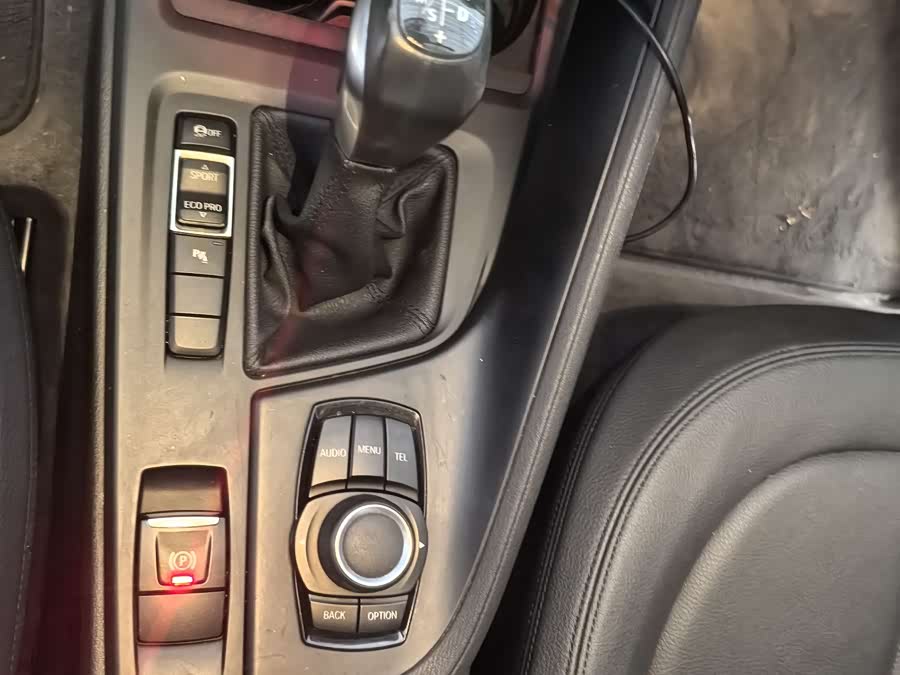 BMW X1 2016, фото 13
