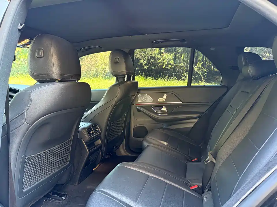 Mercedes-Benz GLE Mercedes-Benz GLE