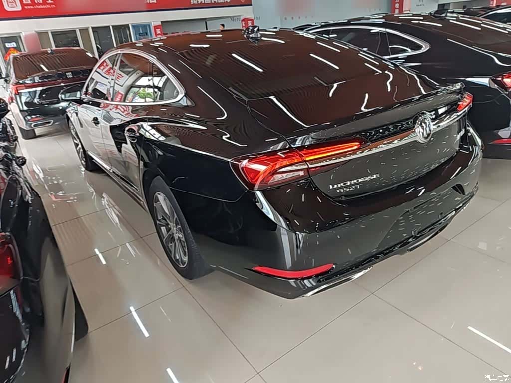 Buick LaCrosse, 2021 все фото