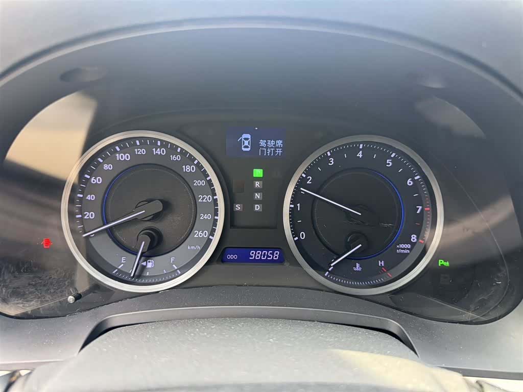 Lexus IS, 2011 все фото
