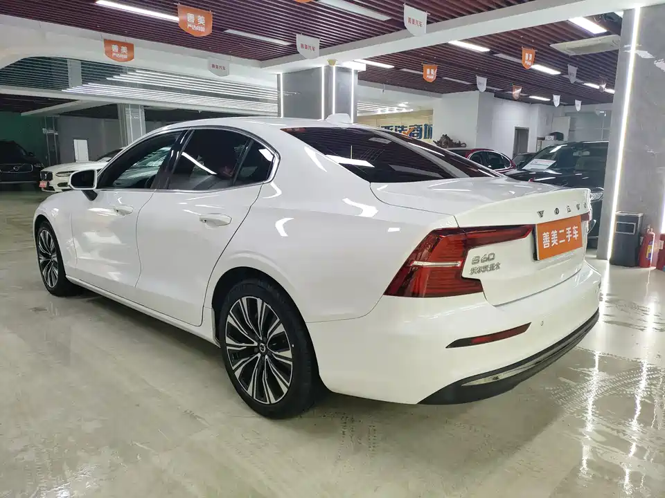 Volvo S60