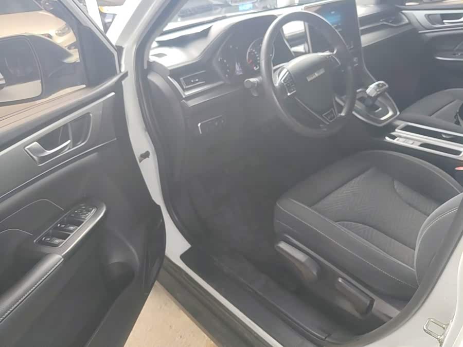 Haval Haval M6 2023, фото 16