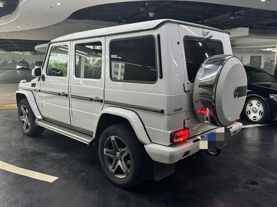 Mercedes-Benz G-class