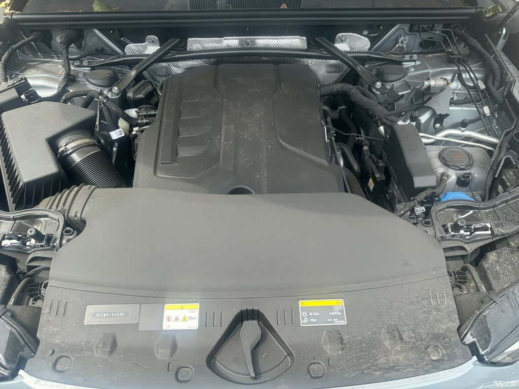 Audi Q5L, 2026 9