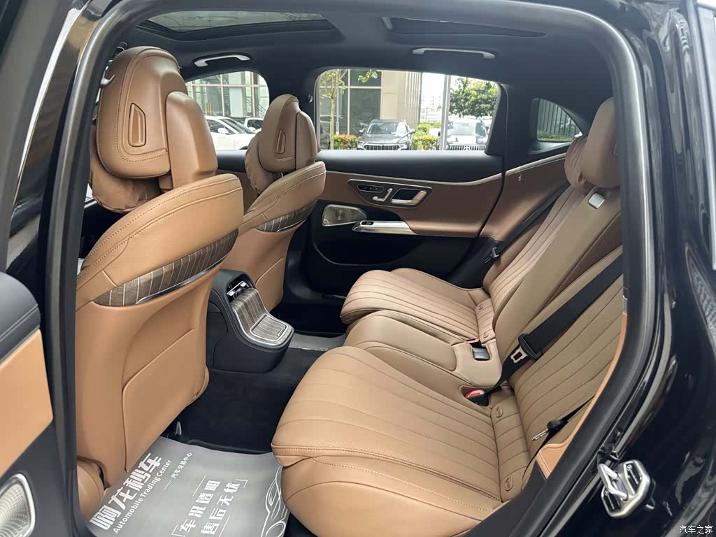 Mercedes-Benz E-Class, 2026 9