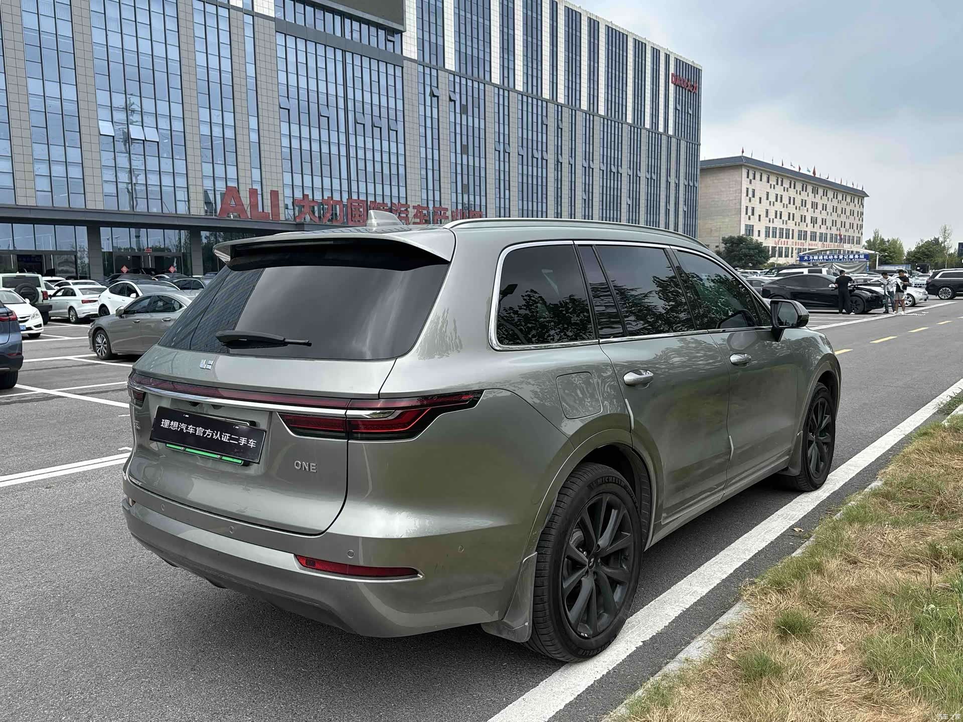 Li Auto ONE, 2022 6