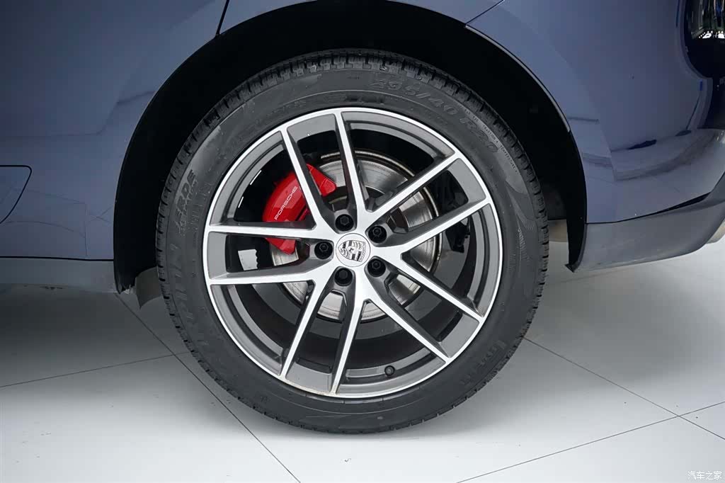 Porsche Macan, 2023 10